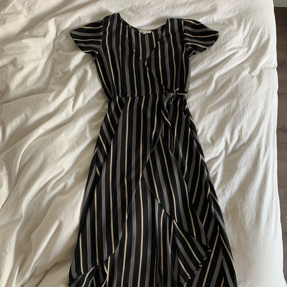 Socialite midi wrap dress - Picture 1 of 7
